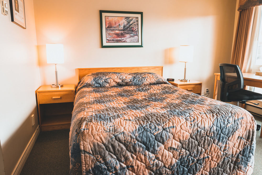 Canadian Motel ノース・バトルフォード エクステリア 写真