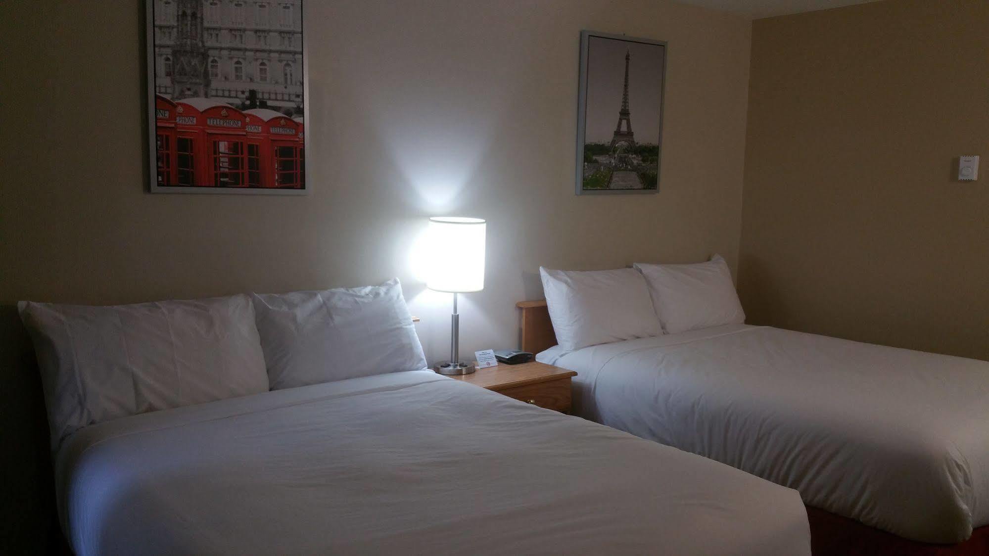 Canadian Motel ノース・バトルフォード エクステリア 写真