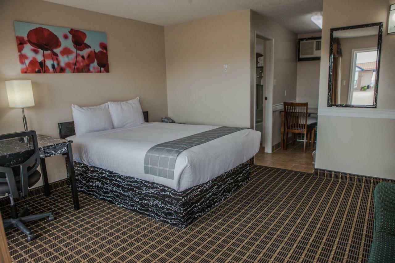 Canadian Motel ノース・バトルフォード エクステリア 写真