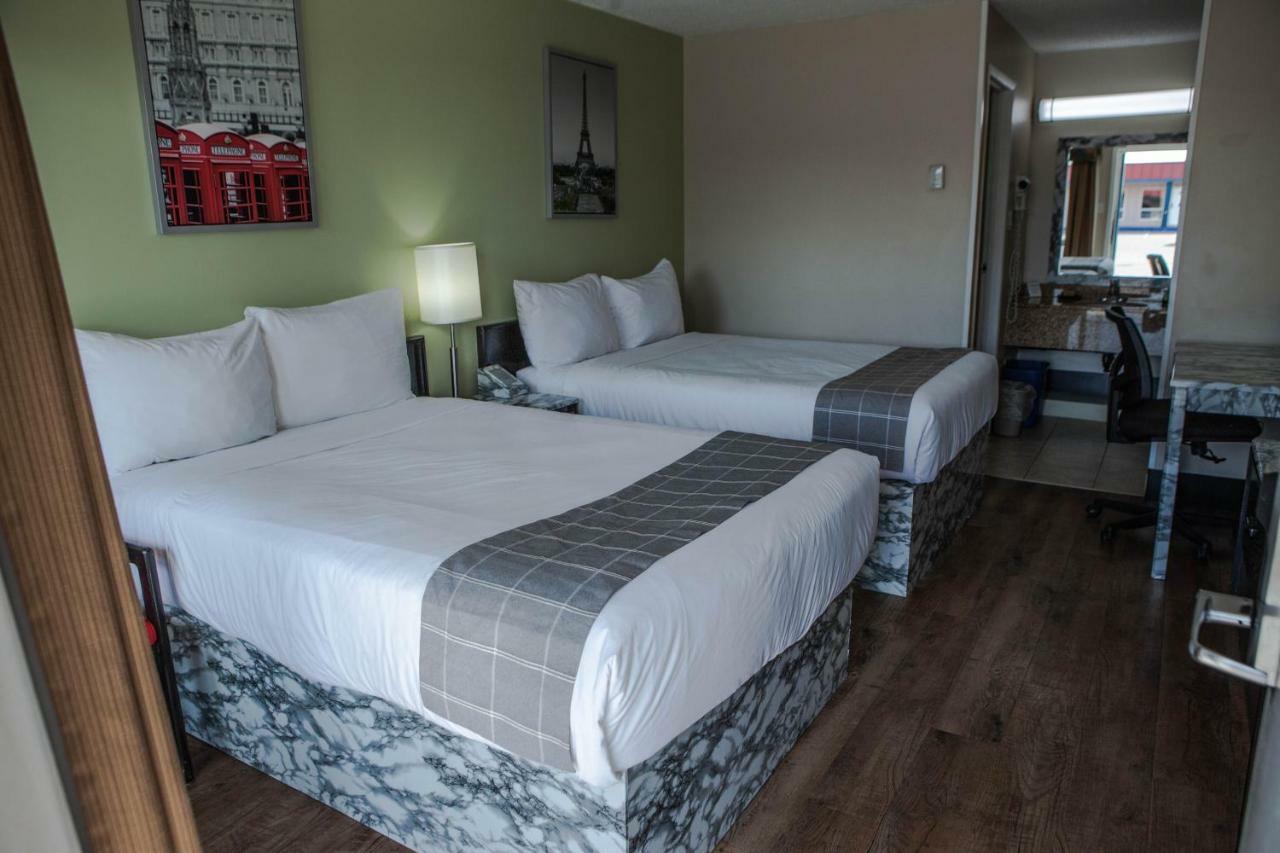 Canadian Motel ノース・バトルフォード エクステリア 写真