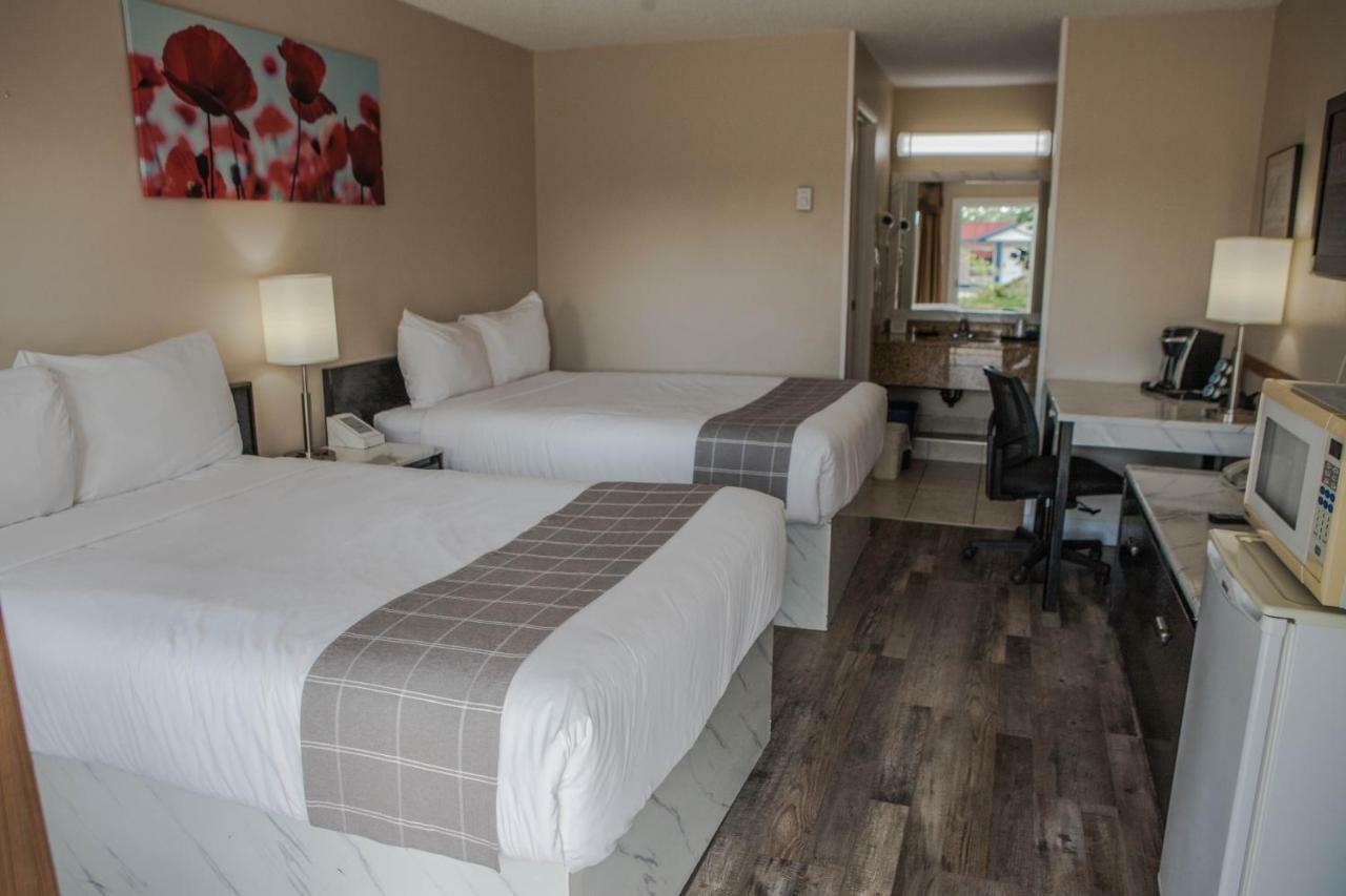 Canadian Motel ノース・バトルフォード エクステリア 写真
